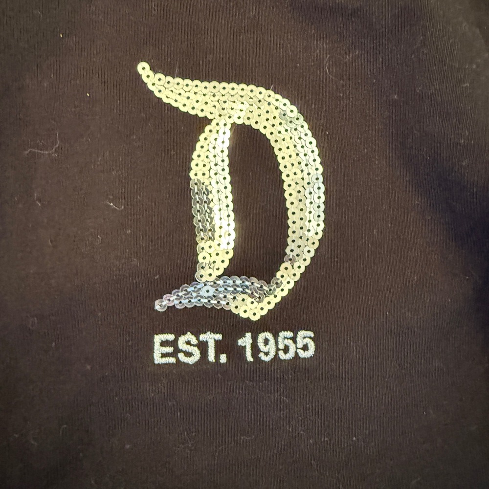 Disneyland Spirit Jersey Mickey Mouse Sequin Black Large NWT Disney Parks - Picture 4 of 8